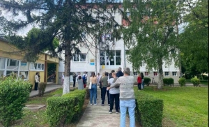 Održan još jedan skup podrške profesorkama Gimnazije