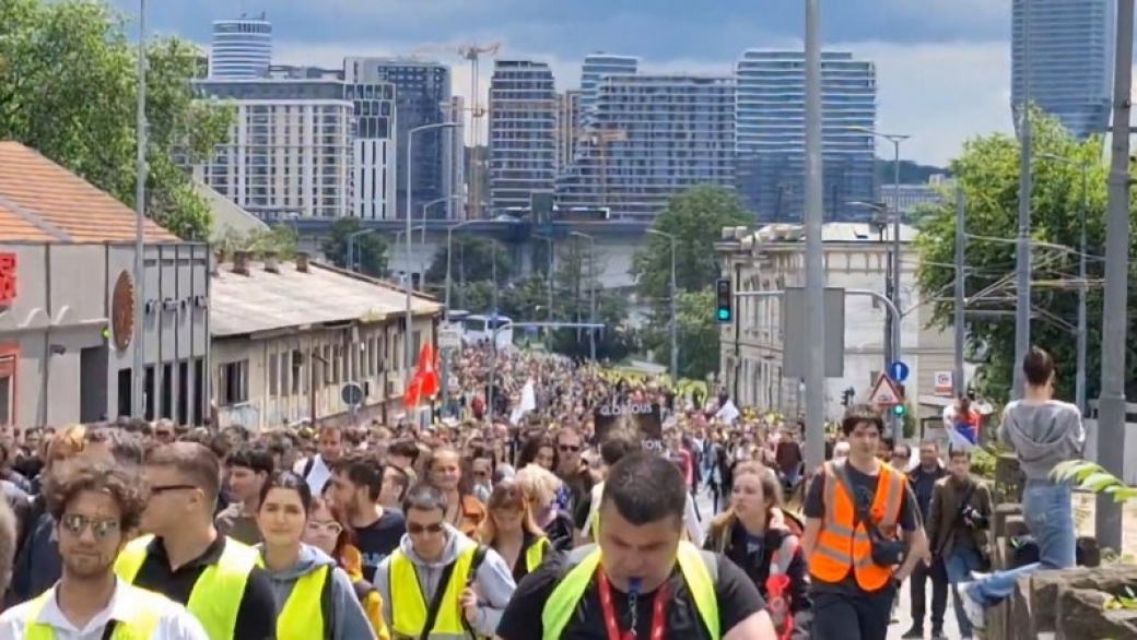 &quot;Pazi koga biraš&quot;- veliki protest u Beogradu