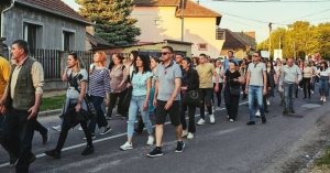Održan protest podrške profesoricama: Pohvale, a ne otkazi !